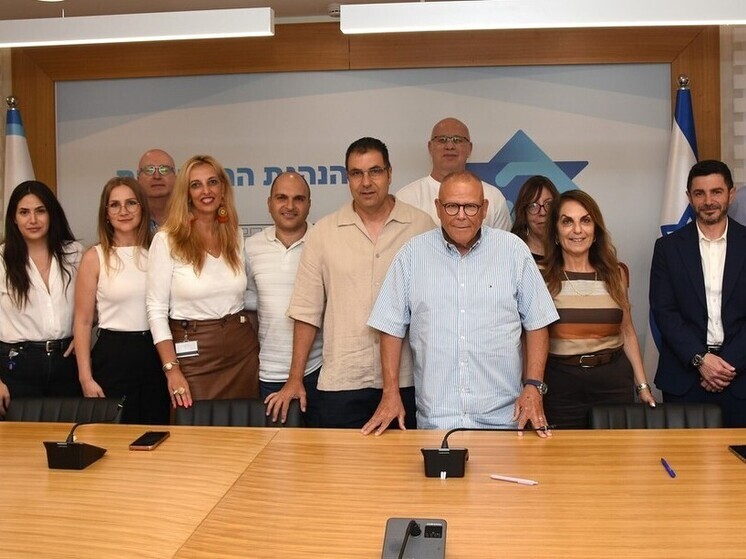 Новые условия для IT-специалистов: в банке «Мизрахи Тфахот» подписан коллективный договор